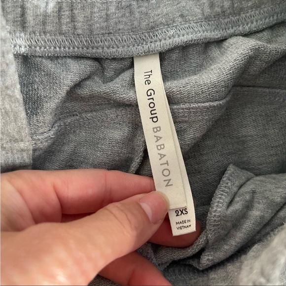 GROUP BY BABATON Rocket XXS/XS grey French terry cropped ankle pants EUC Aritzia - Picture 5 of 12